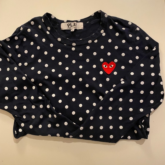 CDG polka dot navy long sleeve, with heart patch on left side - Picture 2 of 3